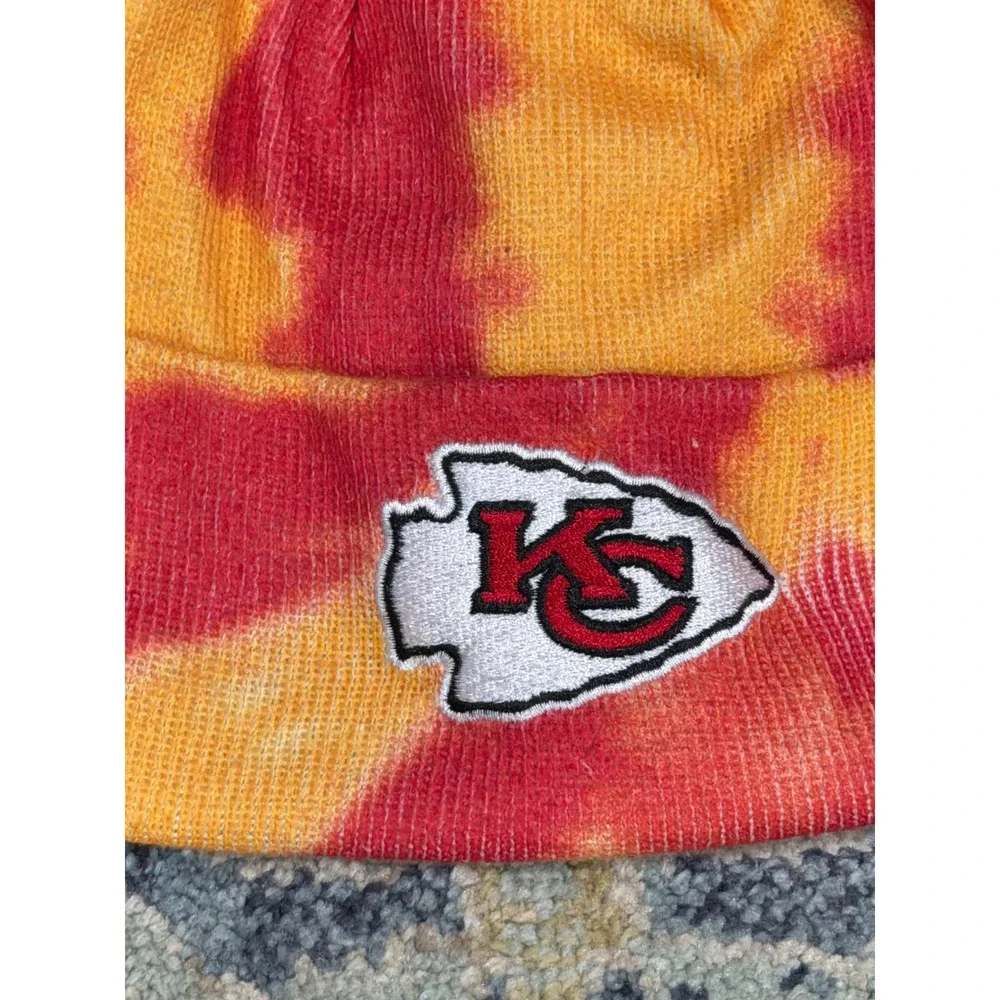 NFL Beanie Hat Youth Size Red Yellow Tie Dye Kansas City Chiefs Sportswear EUC